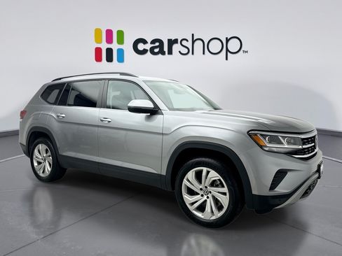 Used 2023 Volkswagen Atlas SE w/ Panoramic Sunroof Package AWD/4WD image 7