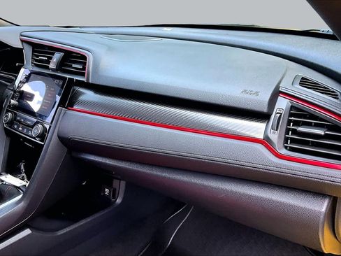 Used 2021 Honda Civic Type R Limited image 17