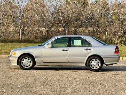 Used 1999 Mercedes-Benz C 230 image 4