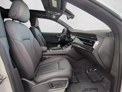 Certified 2026 Audi Q8 Premium AWD/4WD image 25