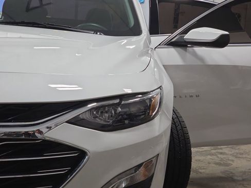 Certified 2020 Chevrolet Malibu LT image 29