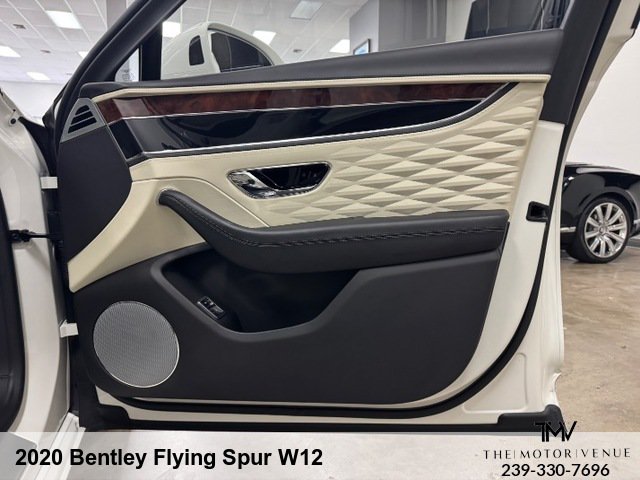 Used 2020 Bentley Flying Spur W12 AWD/4WD image 34
