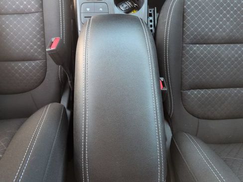 Certified 2024 Ford Escape Active AWD/4WD image 26
