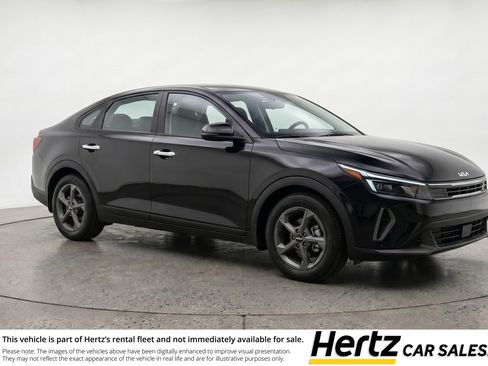 Used 2025 Kia K4 FWD image 1