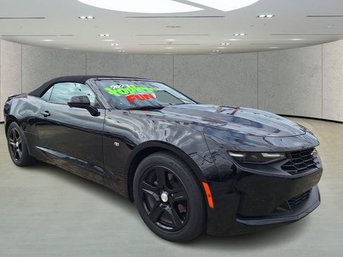 Used 2023 Chevrolet Camaro LT image 7