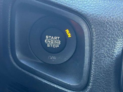 Certified 2024 Jeep Wrangler Sport S image 39