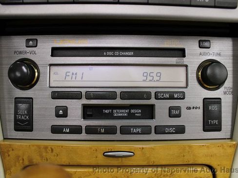 Used 2003 Lexus SC 430 Convertible image 24