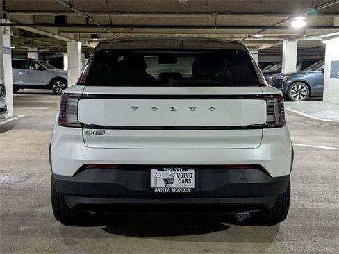 New 2025 Volvo EX30 Ultra w/ Protection Package Premier image 4