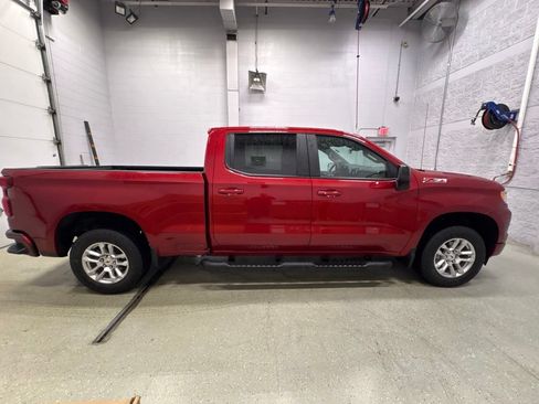 Used 2024 Chevrolet Silverado 1500 RST AWD/4WD image 3