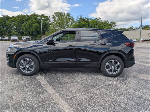 New 2026 Chevrolet Blazer LT w/ LPO, Floor Liner Package FWD image 4