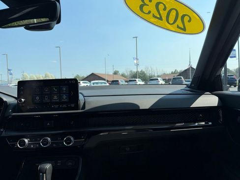 Used 2023 Honda CR-V Sport Touring image 25