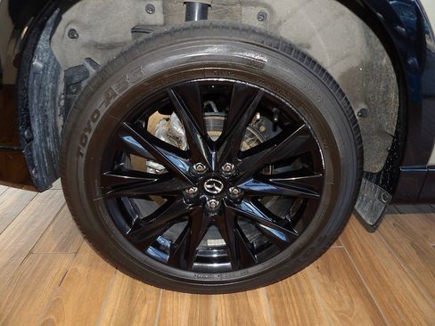 Certified 2024 MAZDA CX-5 Carbon Edition AWD/4WD image 5
