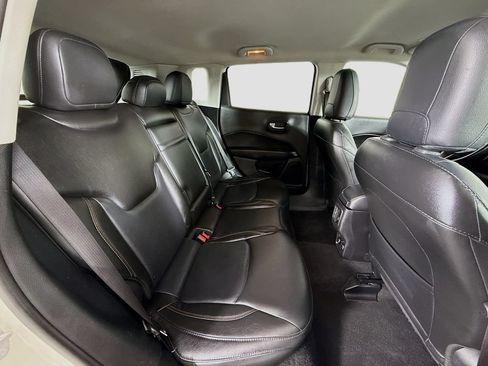 Used 2018 Jeep Compass Limited AWD/4WD image 25