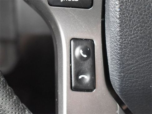 Used 2020 Toyota Tacoma SR5 image 25