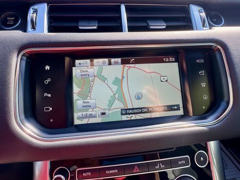 Used 2016 Land Rover Range Rover Sport HSE image 23