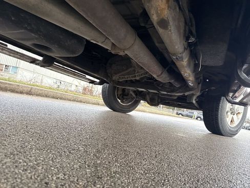 Used 2010 Dodge Ram 2500 Truck SLT w/ Luxury Group image 16