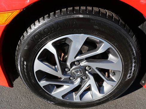 Used 2016 Honda Civic EX image 31