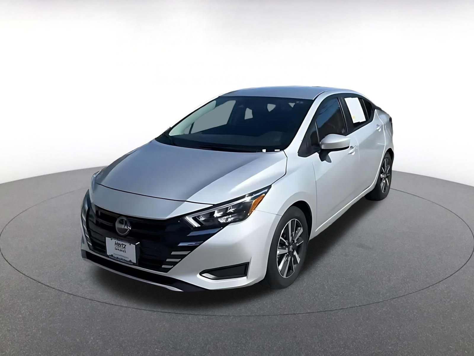 Used 2025 Nissan Versa SV FWD image 6