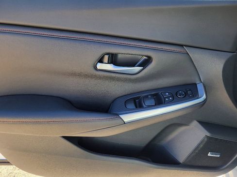 New 2025 Nissan Sentra SR w/ SR Premium Package image 12