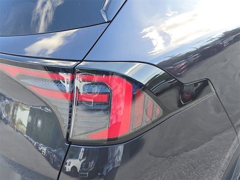 New 2026 Kia Sportage EX image 11