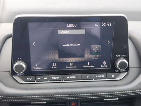 Used 2024 Nissan Rogue SV image 14