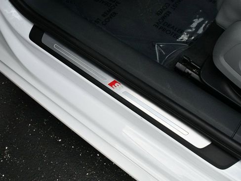 Used 2018 Audi A4 2.0T Ultra Premium Plus w/ Premium Plus Package image 61