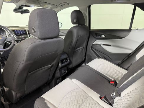 Used 2019 Chevrolet Equinox LT image 23