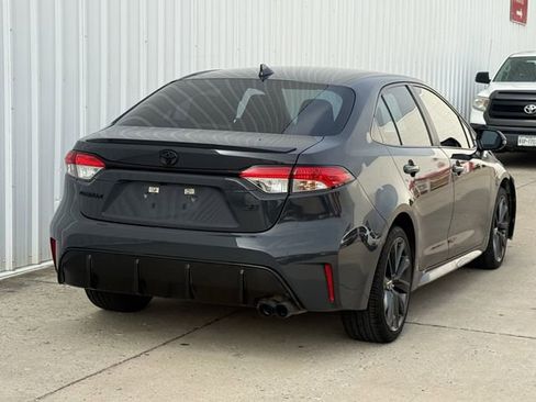 Used 2024 Toyota Corolla SE FWD image 4