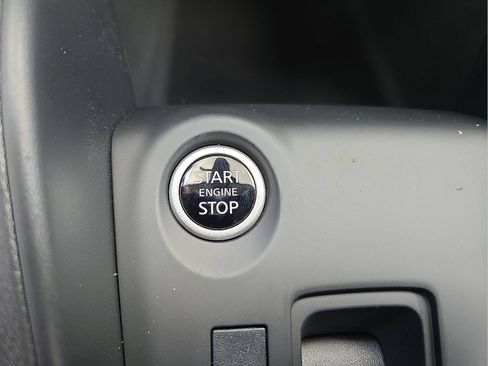 Used 2025 Nissan Kicks Play S FWD image 19