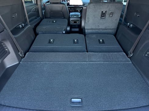 New 2026 Chevrolet Traverse RS w/ LPO, Illumination Package image 16