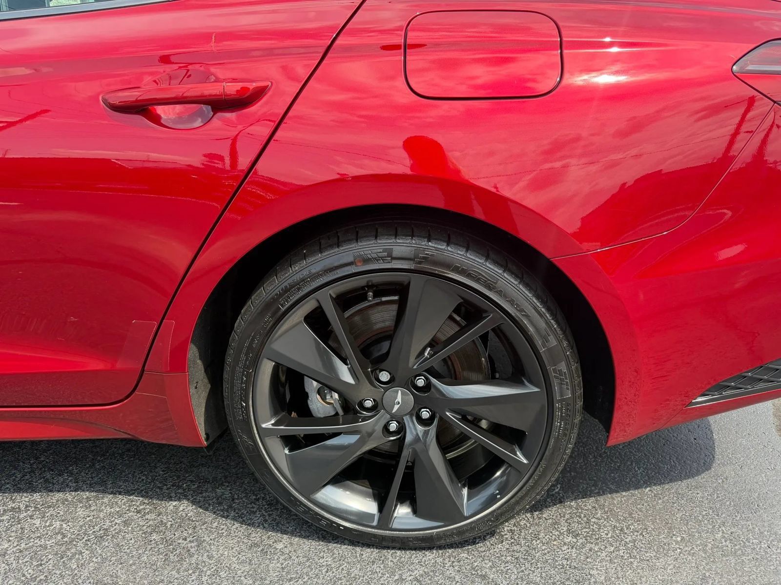 Used 2022 Genesis G70 3.3T w/ Sport Advanced Package AWD/4WD image 10