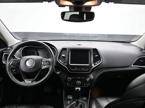 Used 2022 Jeep Cherokee Trailhawk w/ Premium Leather Package image 38