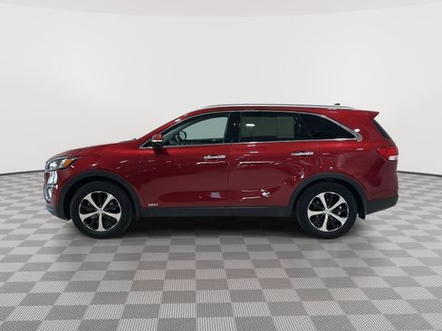 Used 2017 Kia Sorento EX w/ EX Premium Package image 2