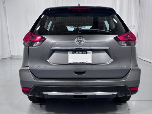 Used 2018 Nissan Rogue S AWD/4WD image 7