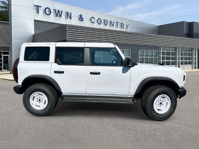 New 2026 Ford Bronco Heritage Edition AWD/4WD image 3