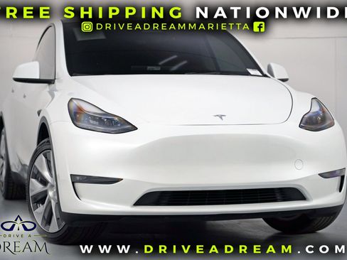 Used 2024 Tesla Model Y Long Range image 2