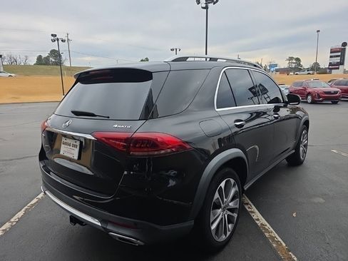Used 2021 Mercedes-Benz GLE 350 4MATIC w/ Premium Package image 5