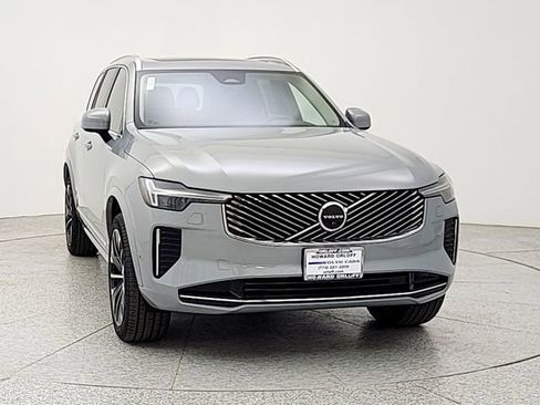 New 2026 Volvo XC90 B6 Plus w/ Protection Package image 2