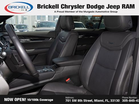 Used 2025 Cadillac XT6 Premium Luxury image 15