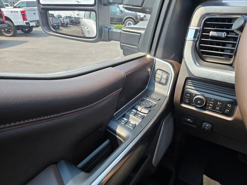 New 2026 Ford F350 King Ranch w/ FX4 Off-Road Package AWD/4WD image 31