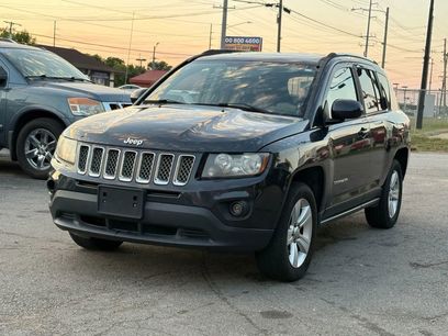 Used 2014 Jeep Compass Latitude w/ Sun/Sound Group
