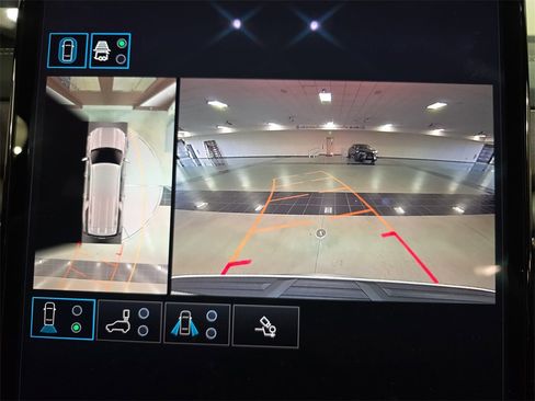 Used 2025 GMC Yukon XL Denali Ultimate image 27