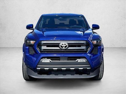 Used 2025 Toyota Tacoma SR5 RWD image 3