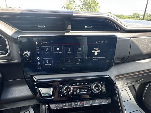 Used 2023 GMC Sierra 1500 AT4 w/ AT4 Premium Package AWD/4WD image 23