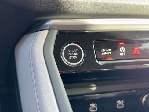 New 2025 Audi Q5 Premium Plus image 26