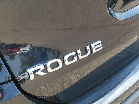 Used 2019 Nissan Rogue SL AWD/4WD image 37