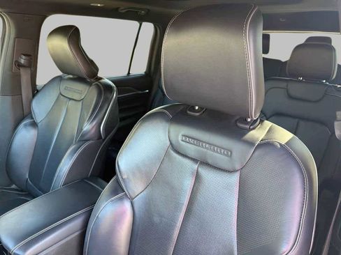 Used 2021 Jeep Grand Cherokee L Overland w/ Luxury Tech Group IV image 20