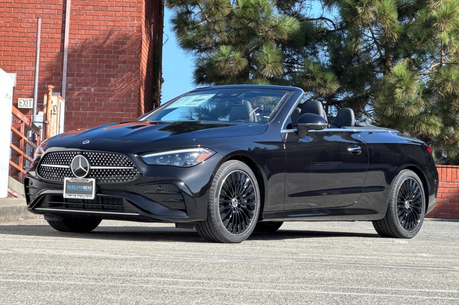 New 2027 Mercedes-Benz CLE 450 4MATIC Cabriolet image 8