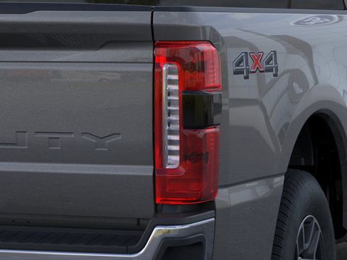 New 2026 Ford F350 Lariat image 21