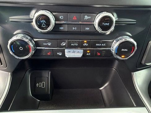 Certified 2025 Ford F150 Tremor AWD/4WD image 28